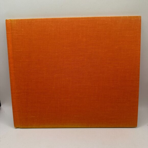 Little Gorilla Hardcover Book By Ruth Bornstein 1976 First Edition Clarion Books - Picture 7 of 7